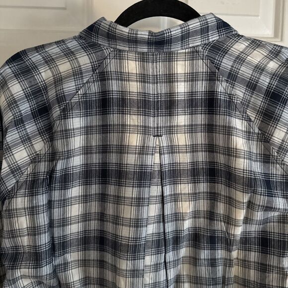 NWT Eddie Bauer Women's XXL Performance Flannel Shirt (MSRP $75) - Picture 5 of 7
